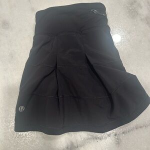 Lululemon Pace Rival Skirt- Black- Size 6